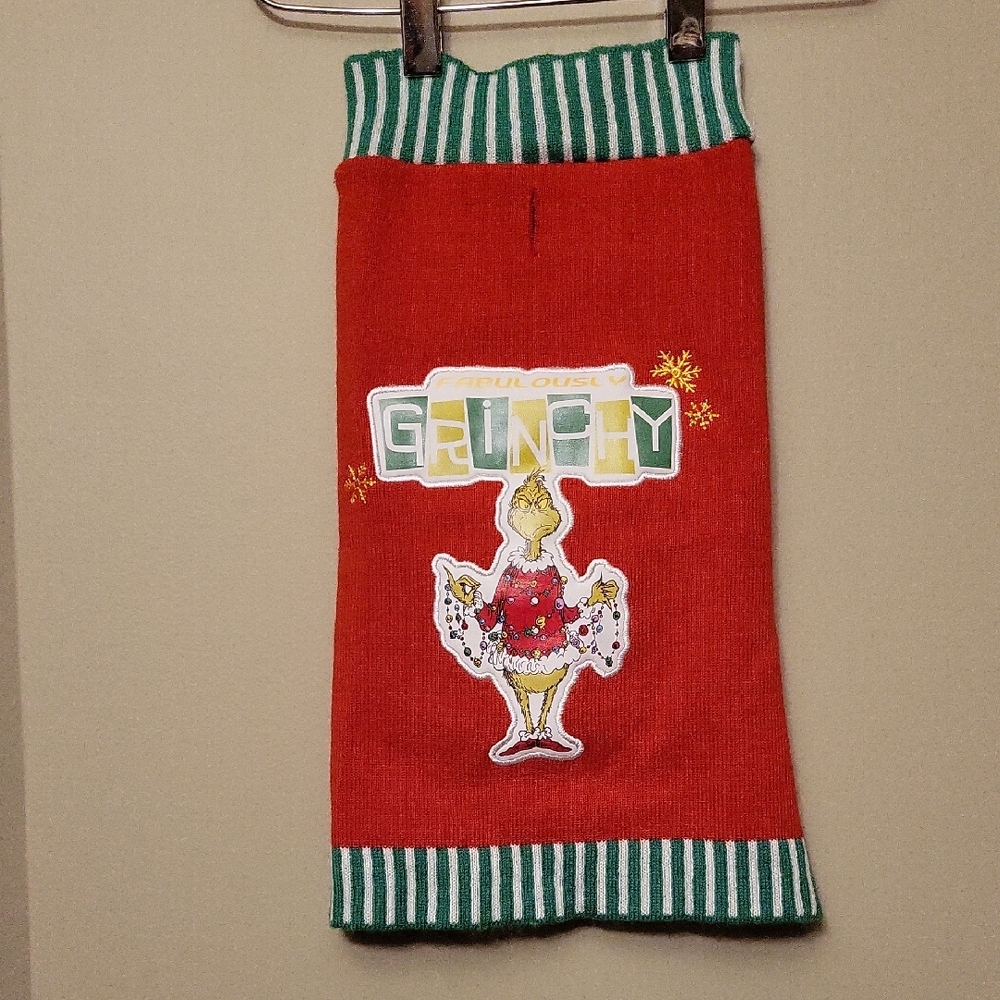 NWOT Grinch Holiday dog sweater